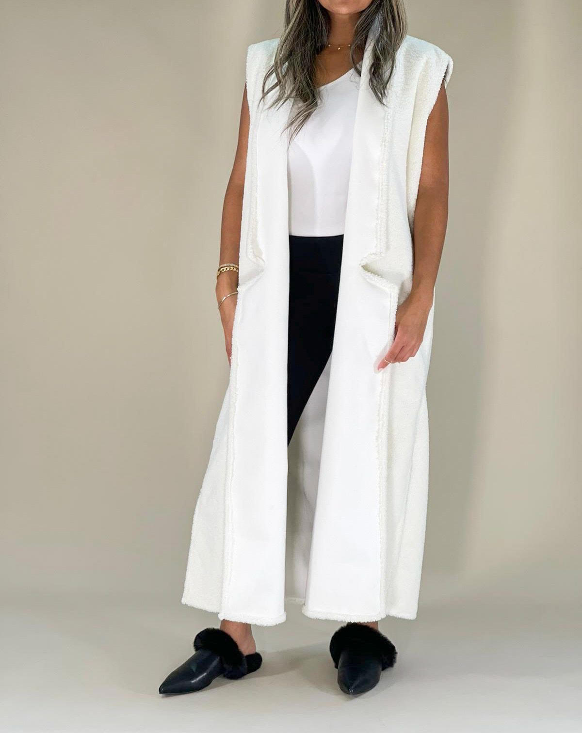 White sleeveless clearance duster vest